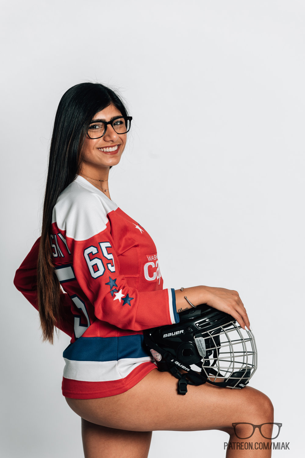 DC Hockey: A Sensual Twist 🏒 high-quality photo 14