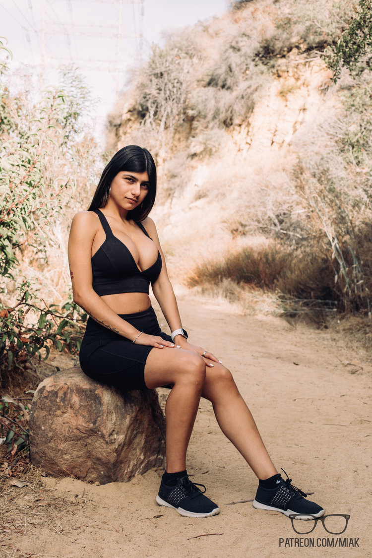 Hiking Views: Come Explore with Me 🌲 high-quality photo 16