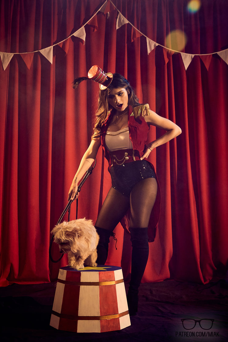 Lion Tamer 🦁 high-quality photo 4