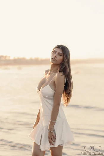 Beach Daze 🏖️ – high-quality photo 10